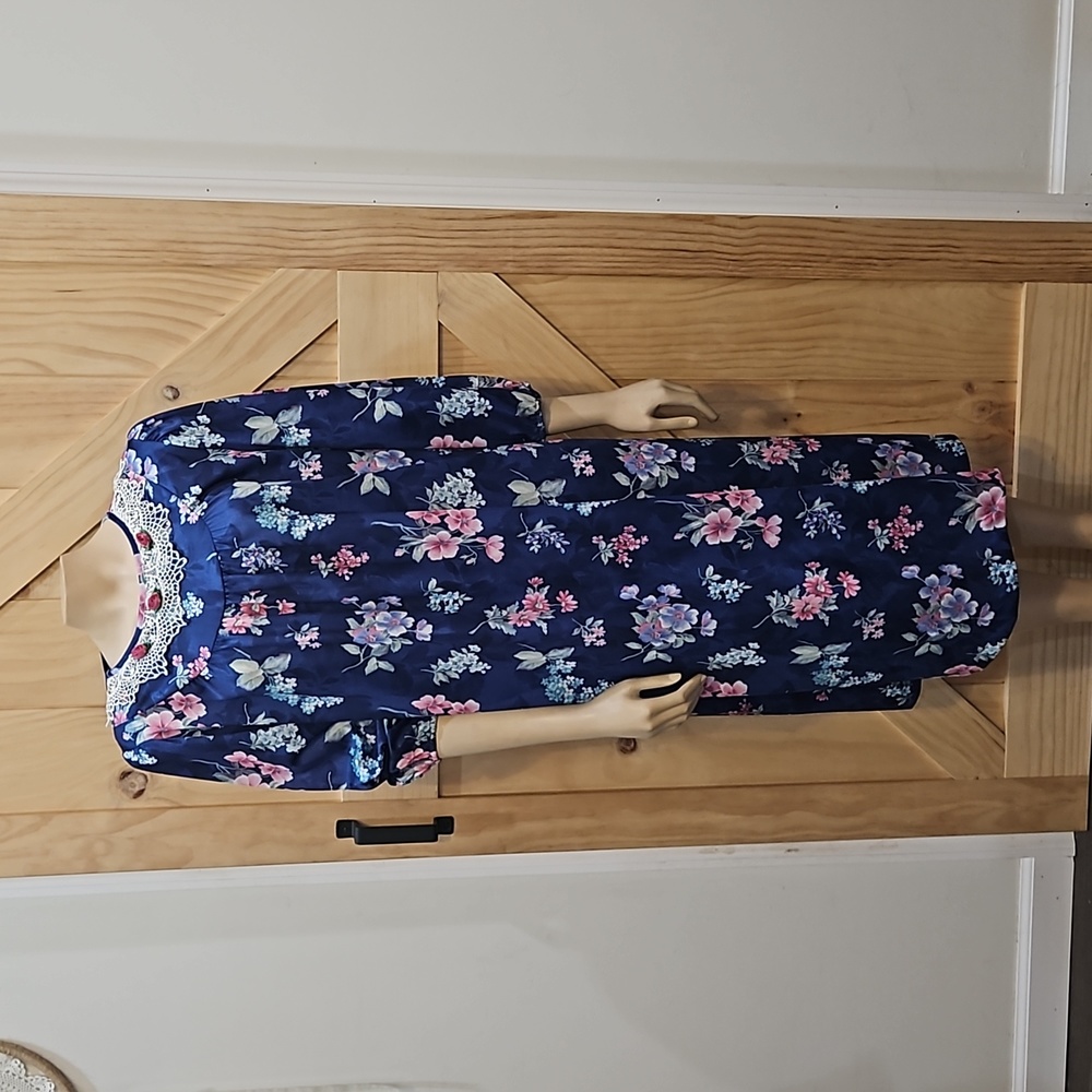 Vintage | Roman's Floral Print House Dress | See Measurements